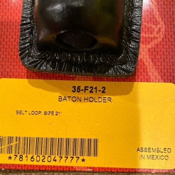 Safariland Expandable Police Baton Holster - Model 35 - Picture 5 of 6